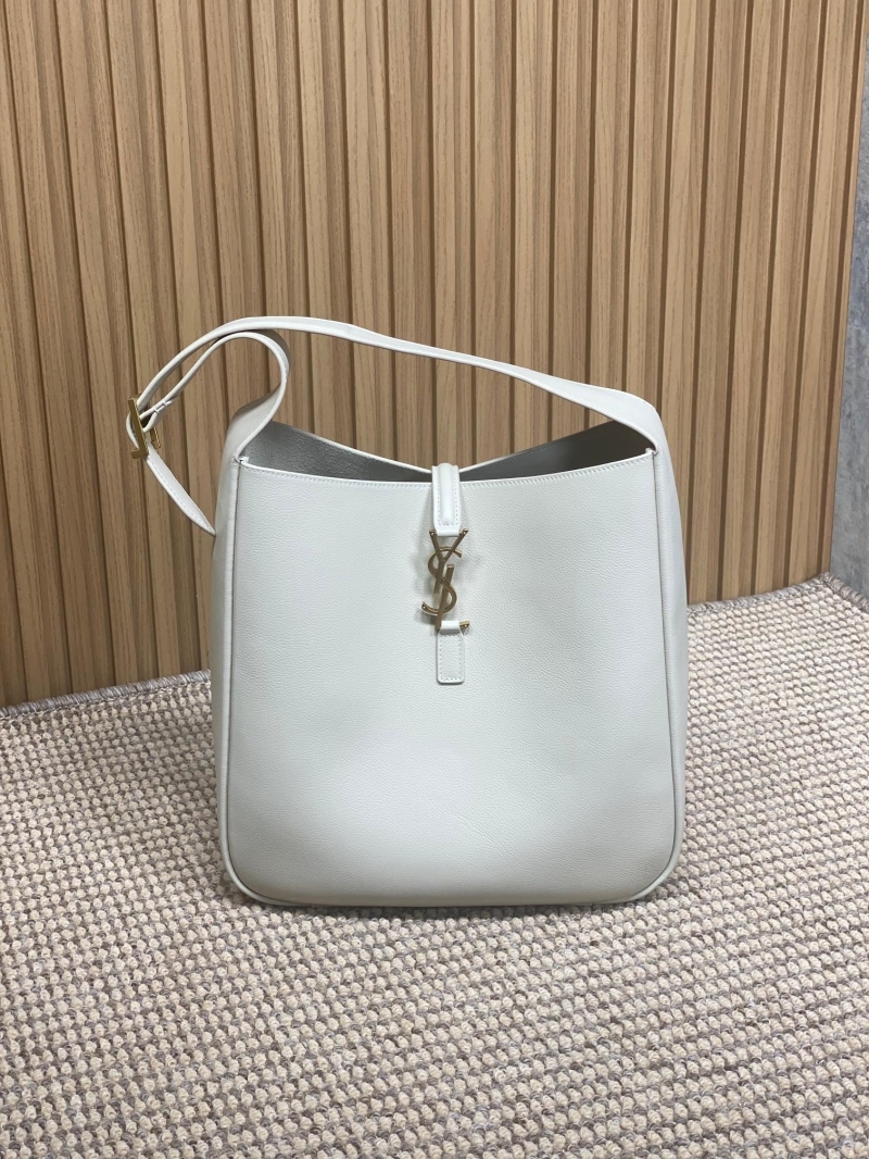 Y51 hobo bags